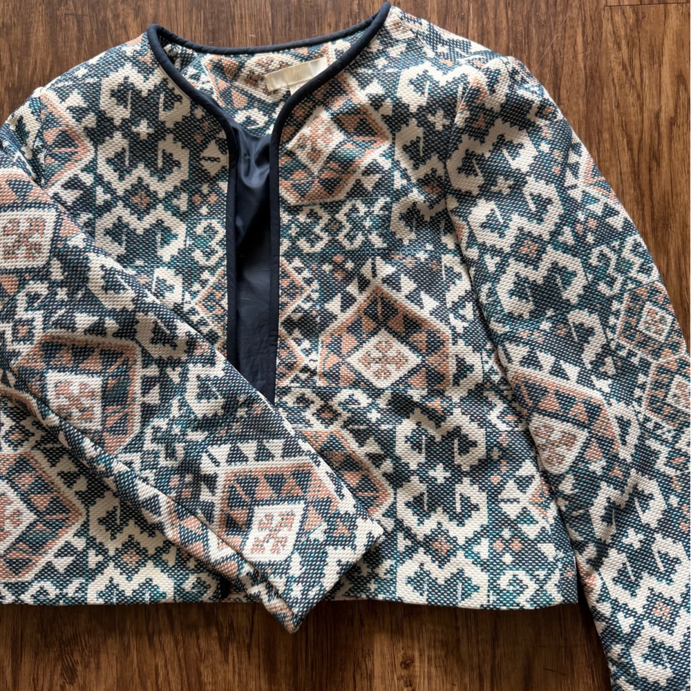 Patterned cropped Blazer